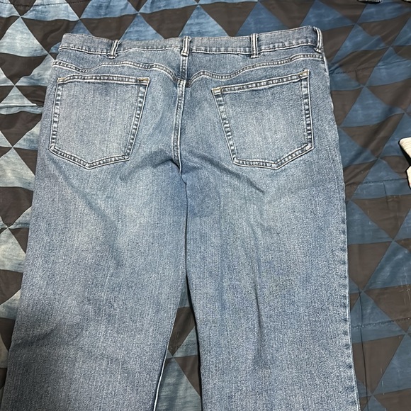 Selling a regular 40/30 blue jeans from Sonoma worn only once - Picture 2 of 2